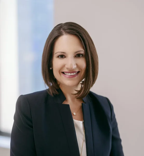 Leah Sciabarrasi, portrait