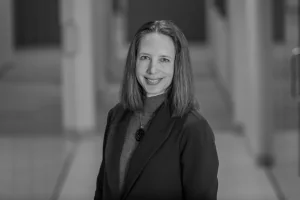 Lori Salyers, portrait