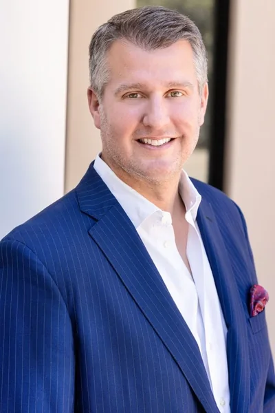 Marc Angle, portrait