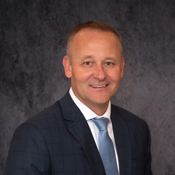 Brandon Cox, portrait
