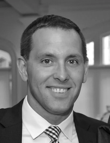 Geoffrey Wells, portrait