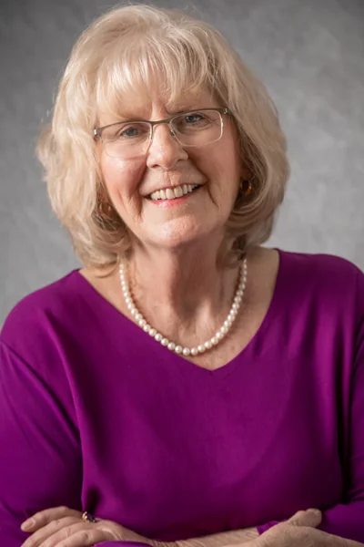 Elizabeth Teifer, portrait