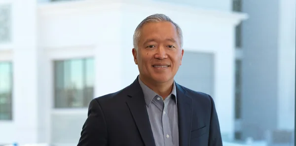 Leon Kuan, portrait