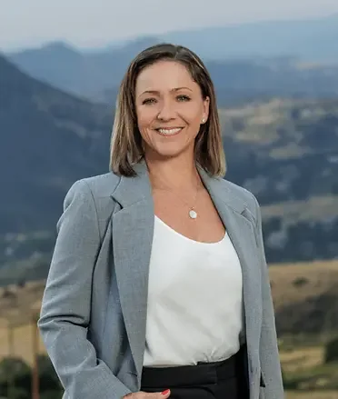 Kristy Afraimi, portrait