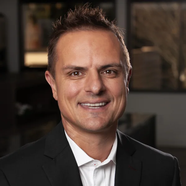 Jeffrey Razore, portrait