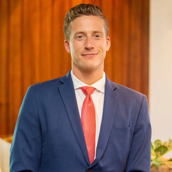 Todd Bendell, portrait