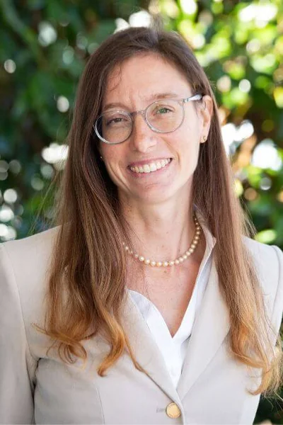 Maureen Donahue, portrait