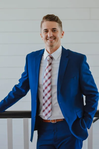 Mark Minarik, portrait