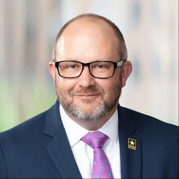 Adam Stone, portrait