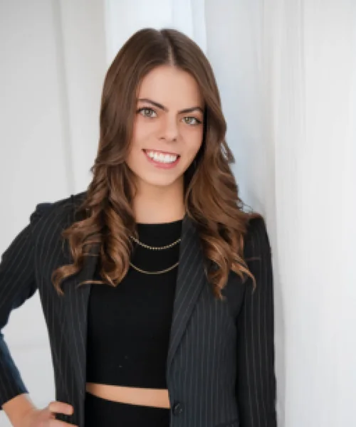 Baylee Zeigler, portrait