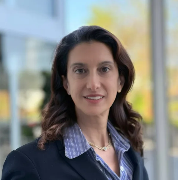 Narges Zamani, portrait