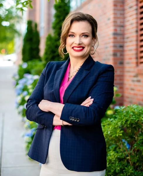 Amanda Stilwell, portrait