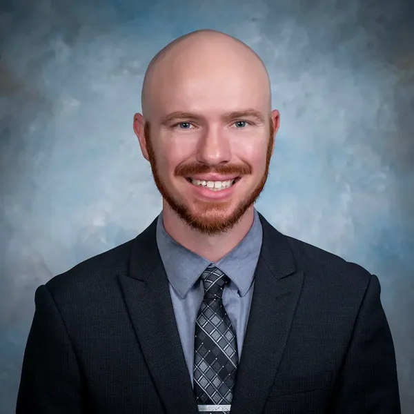 Zachary Bachner, portrait