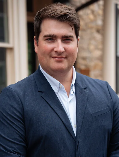 Ryan Carney, portrait