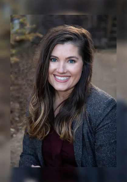 Shawna Nale, portrait