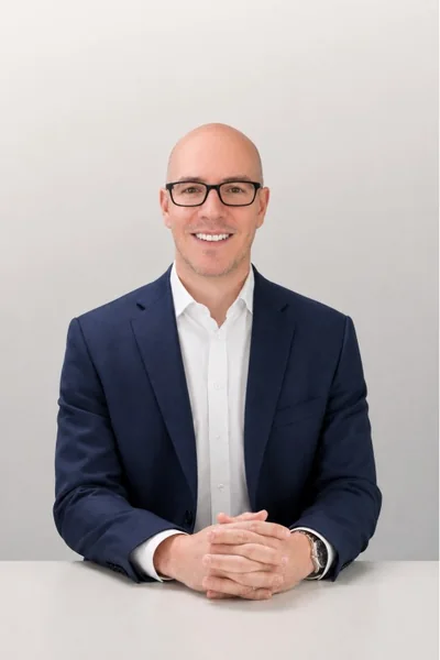 David Clark, portrait