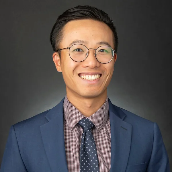 Zemin Zhu, portrait