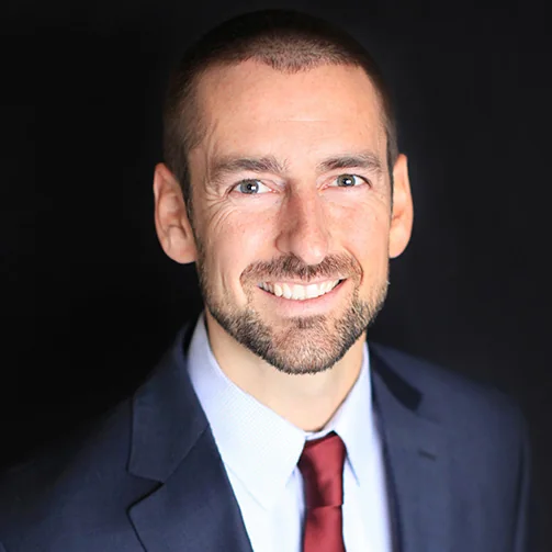 David Cavender, portrait