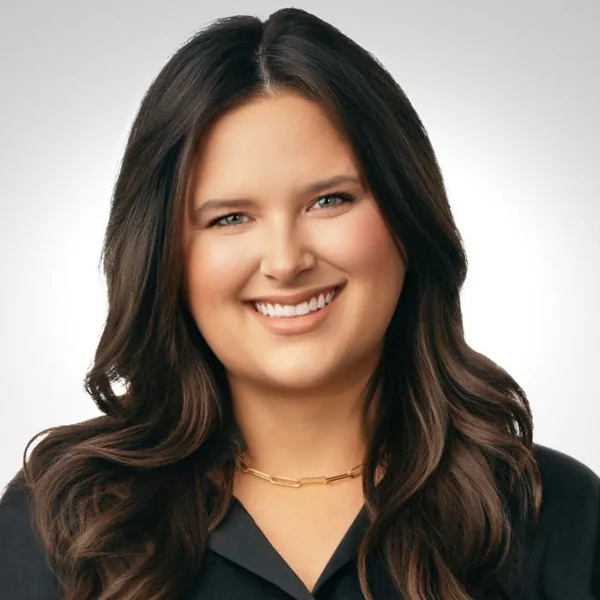 Madison Derden, portrait