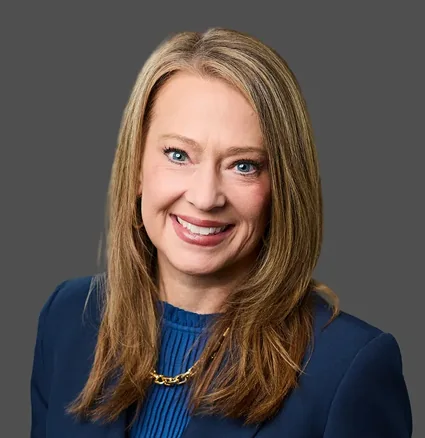Lori Dunn, portrait