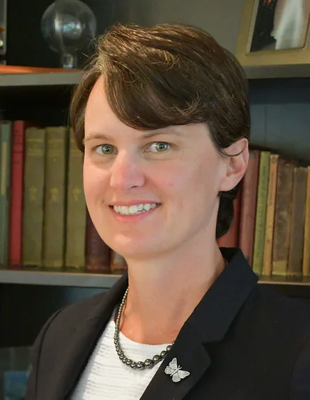 Amy King, portrait