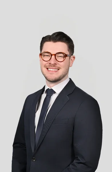 Matthew Hart, portrait