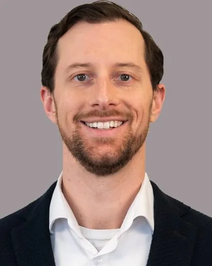 Austin McLaughlin, portrait