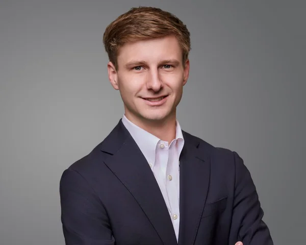 Hunter Adams, portrait