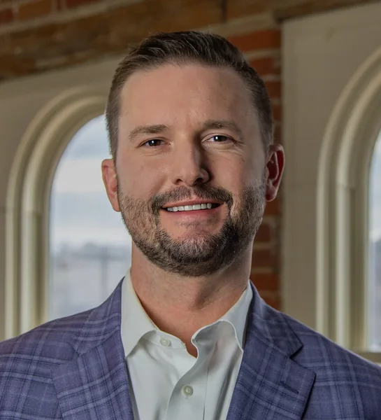 Ryan Burbach, portrait