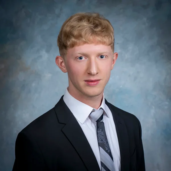 Daniel Ladzinski, portrait