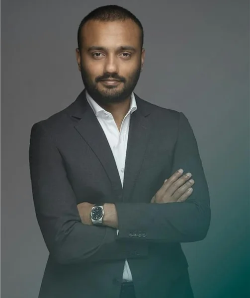 Derik Antony, portrait