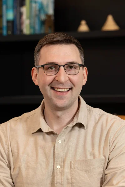 Nicholas Hiebert, portrait