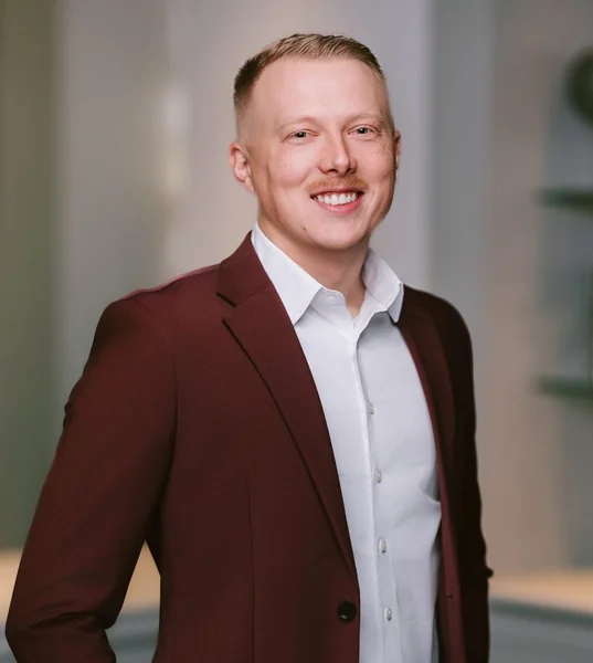 Clayton Kreuz, portrait