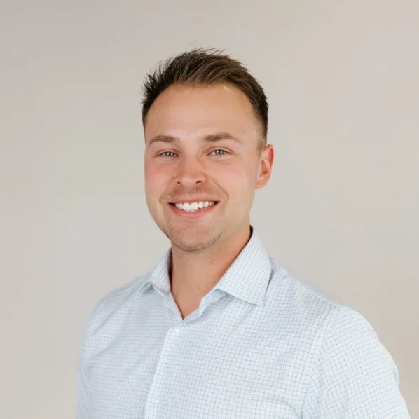 Clayton Horton, portrait