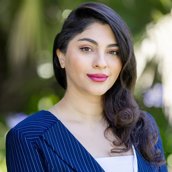 Fatemeh Ashouri, portrait