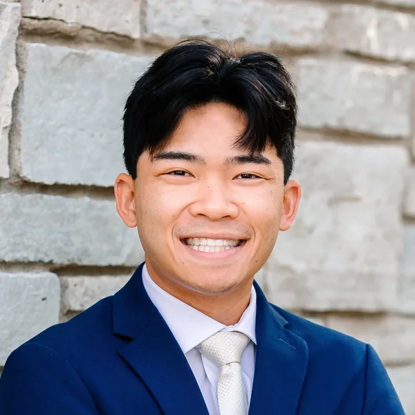 Jeffrey Hoang, portrait