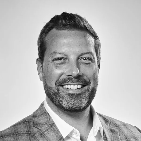Jason Hanavan, portrait