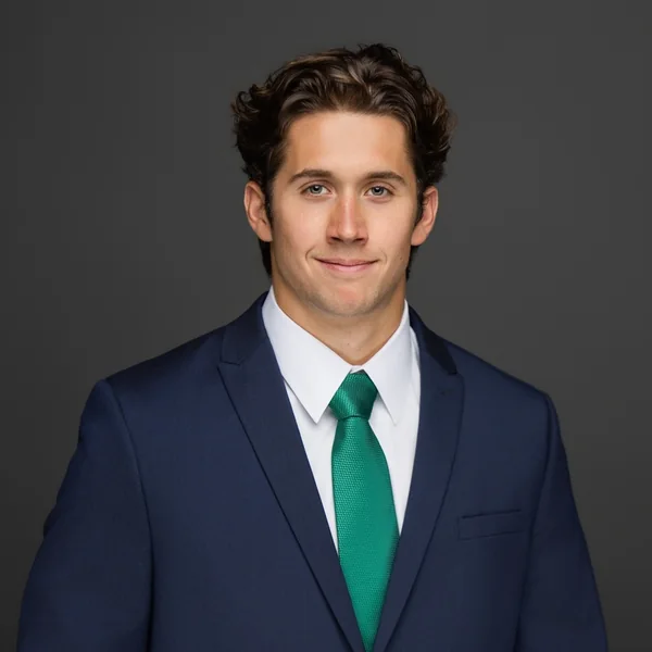 Chase Garey, portrait